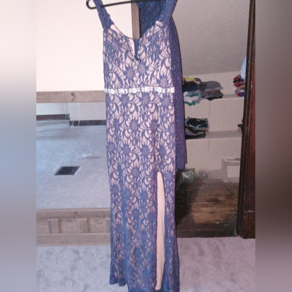 Long blue lacey dress